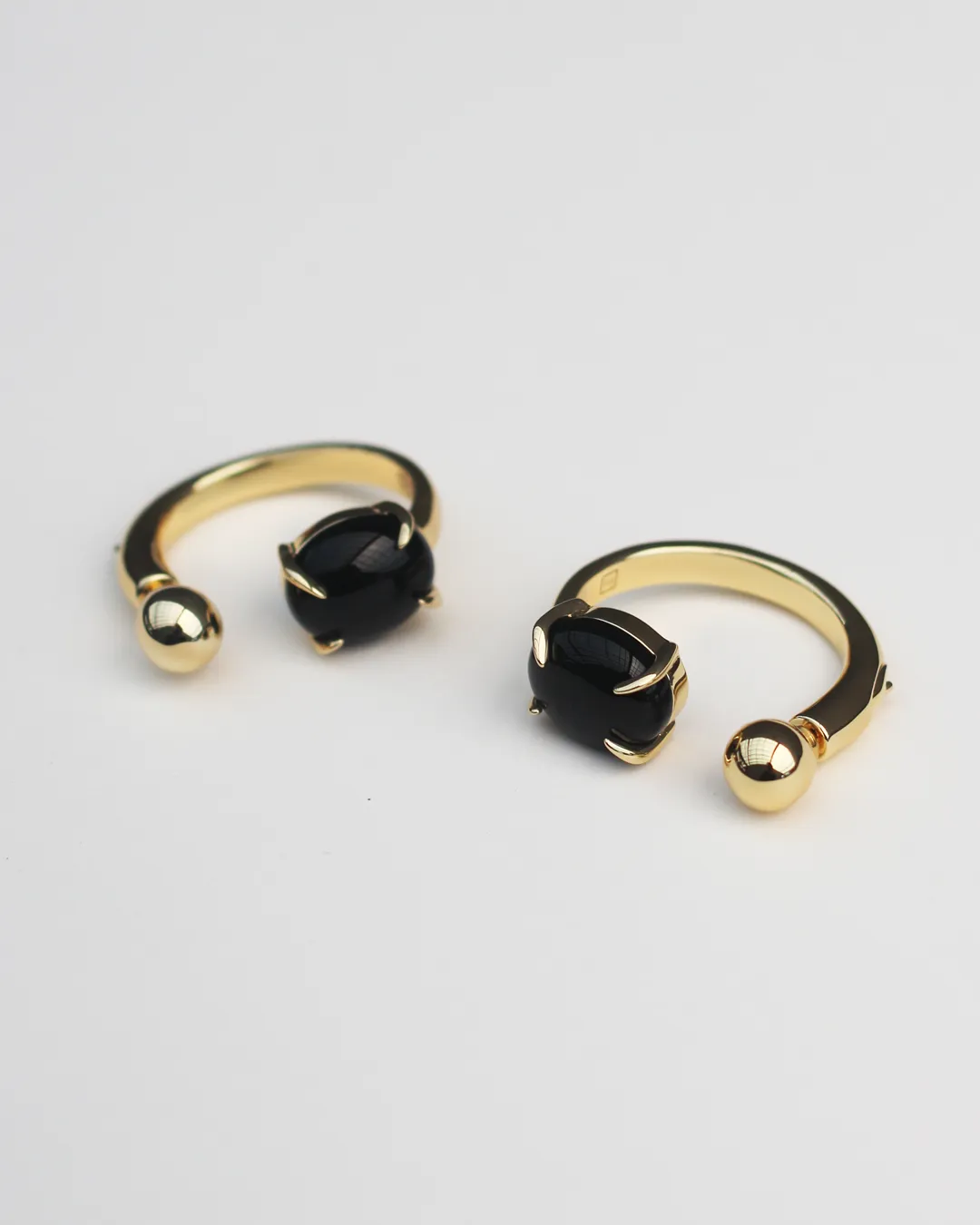 Accord Punk Earrings - Onyx