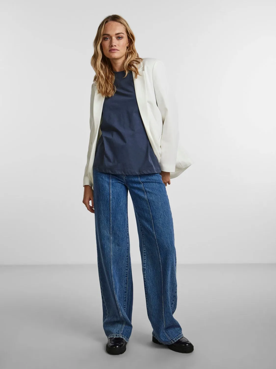 Amelia Oversized Blazer (Cloud Dancer)