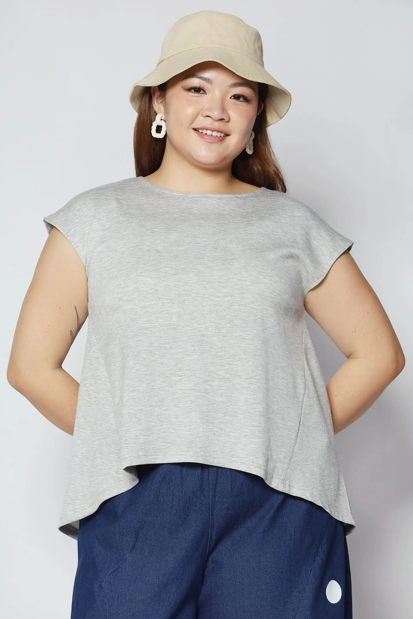 Jesslyn Top in Grey