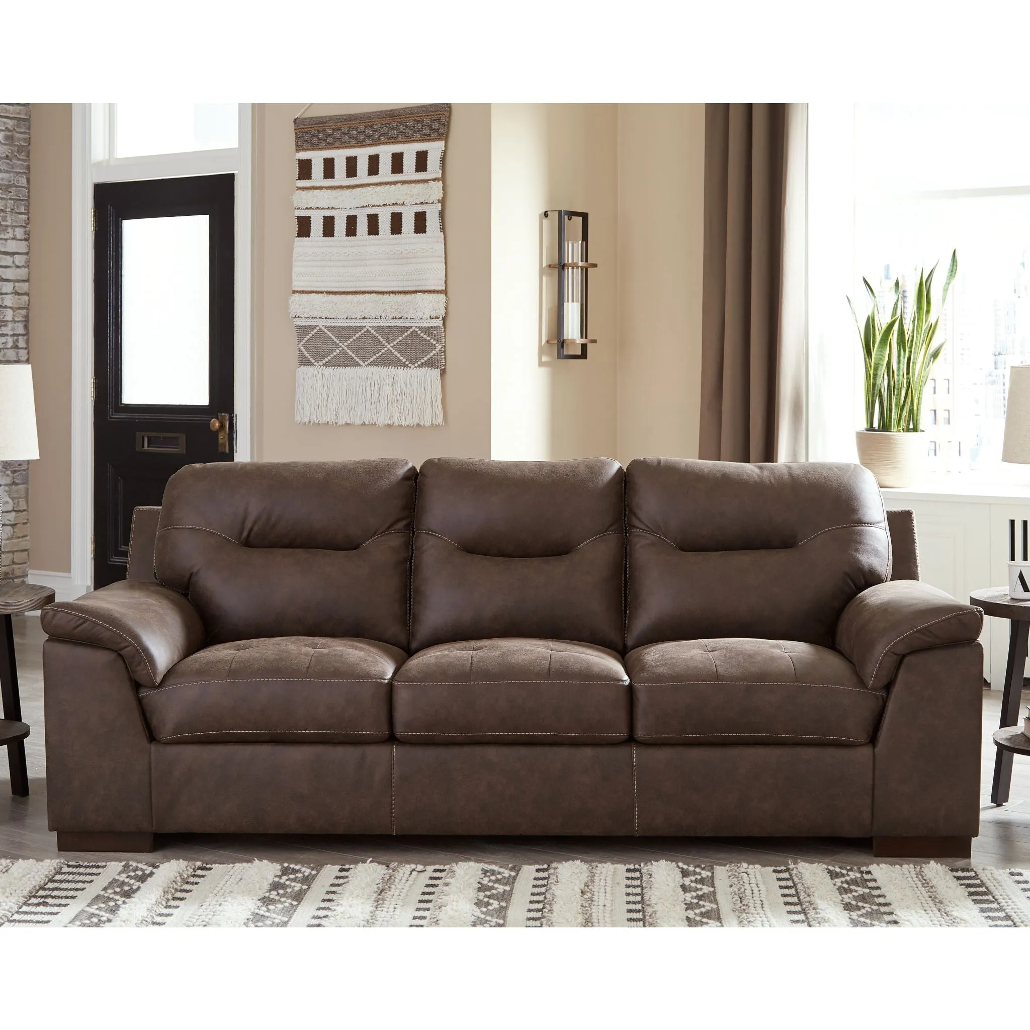 Maderla Sofa