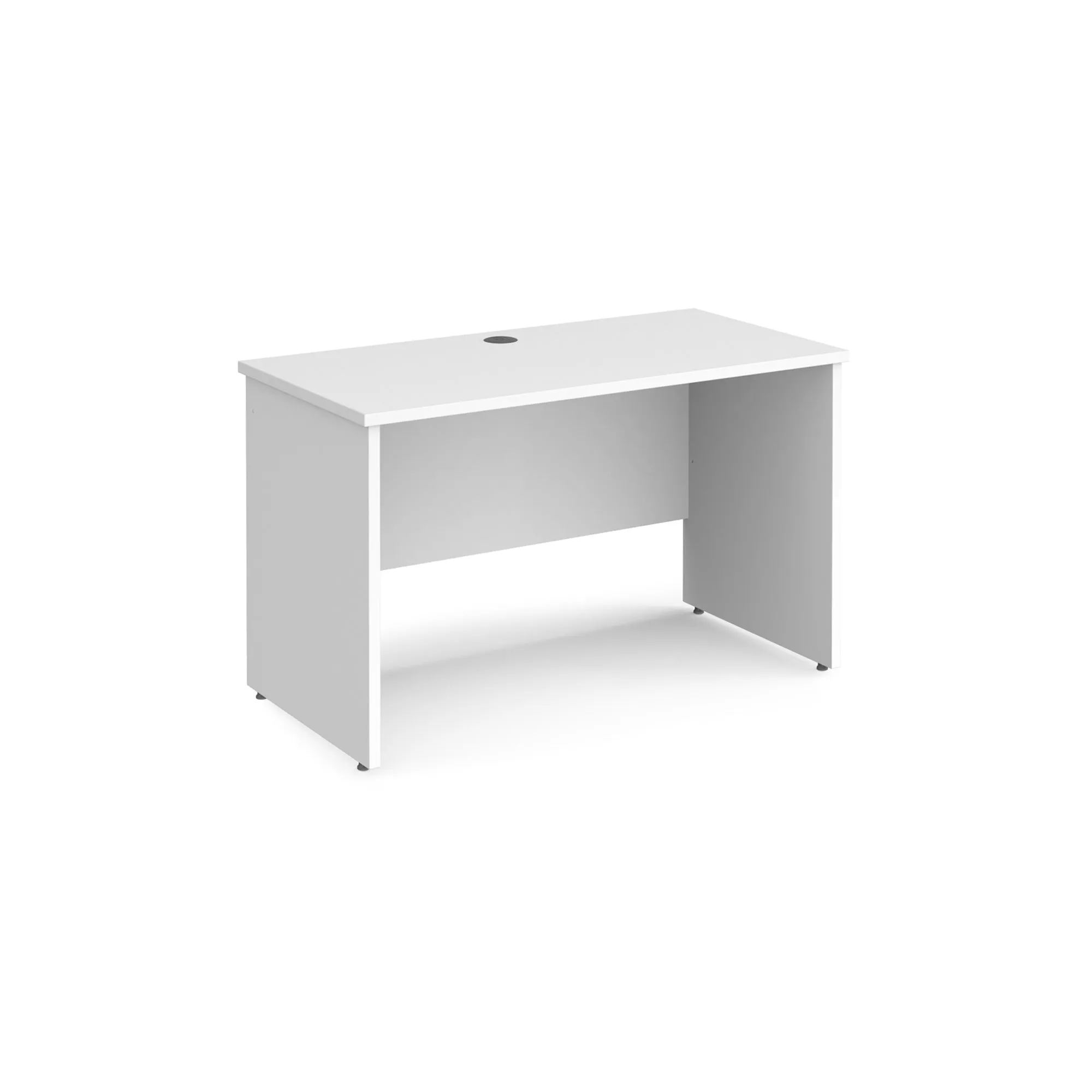 Maestro 25 panel leg straight desk 600 deep