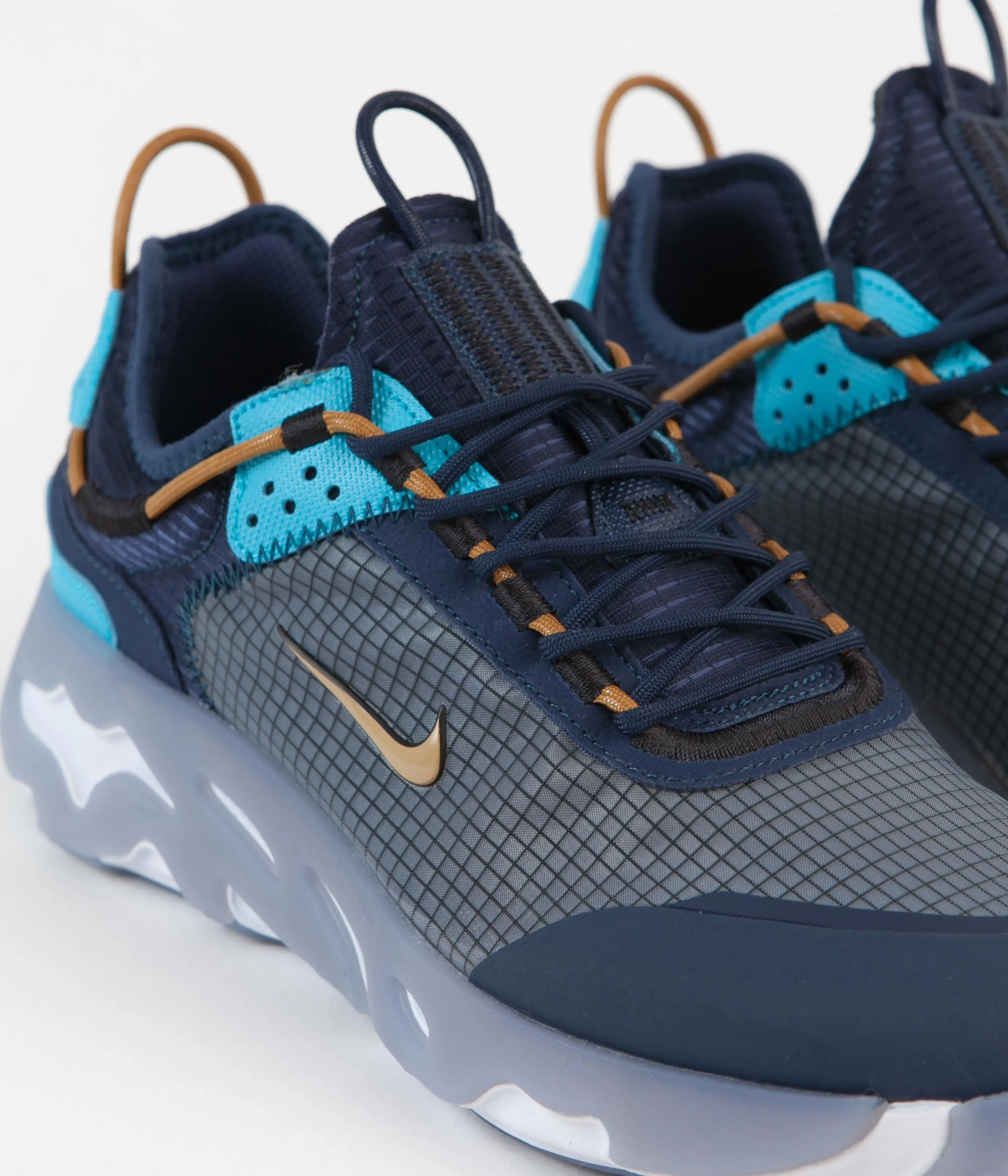 Nike React Live Shoes - Midnight Navy / Wheat - Turquoise Blue