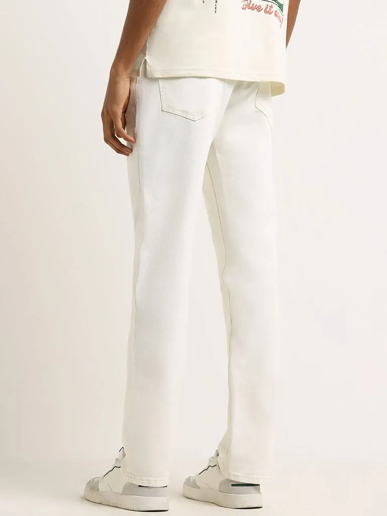 Nuon Off-White Straight - Fit Mid - Rise Jeans