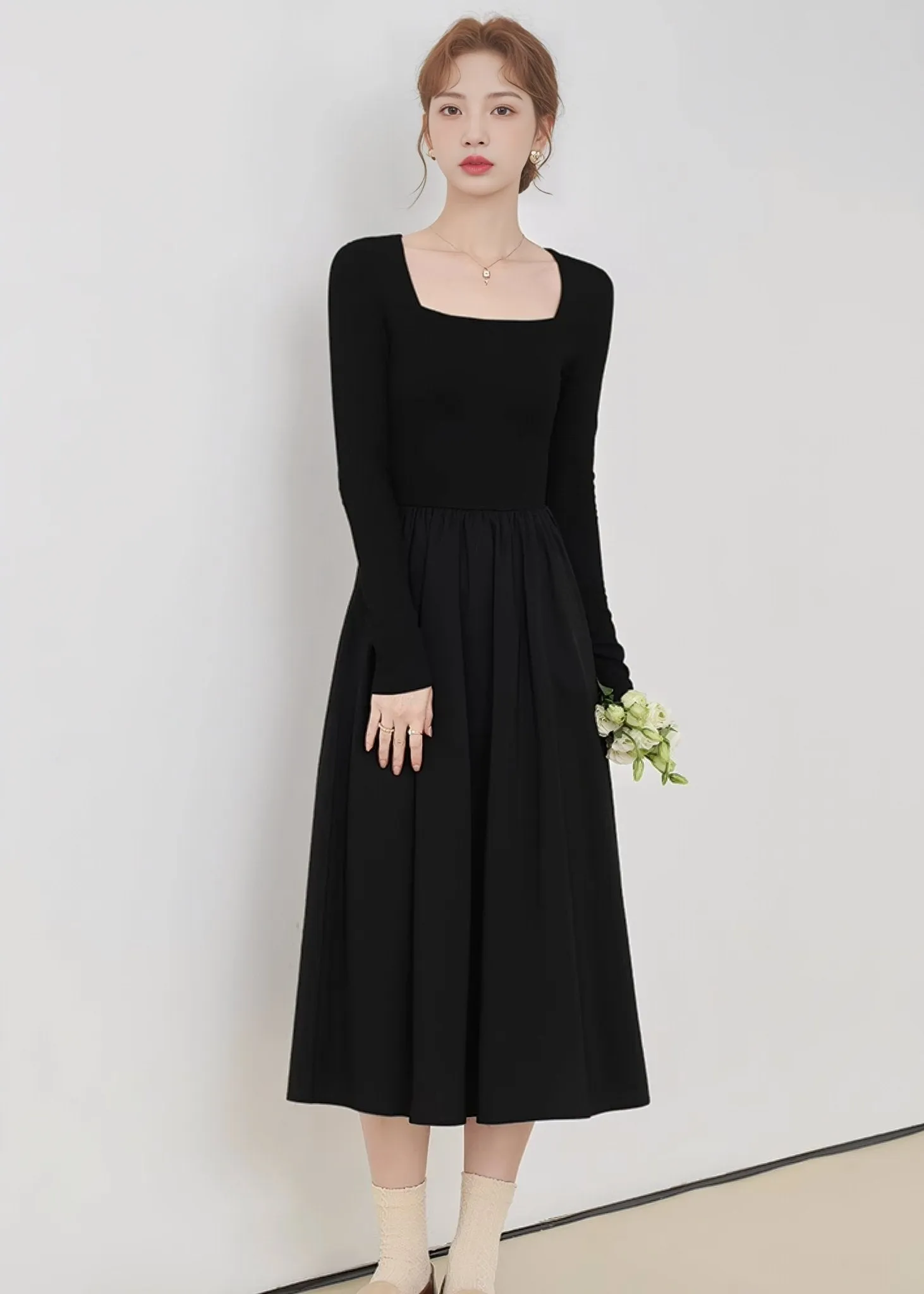 SQUARE NECK THIN KNIT DRESS