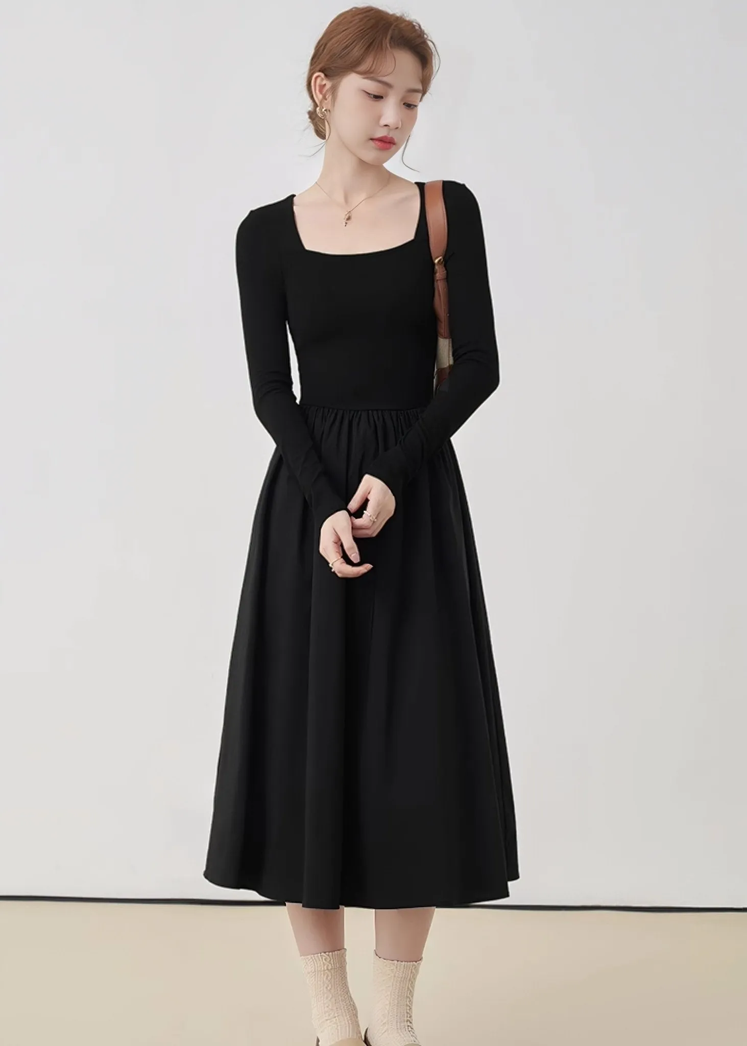 SQUARE NECK THIN KNIT DRESS