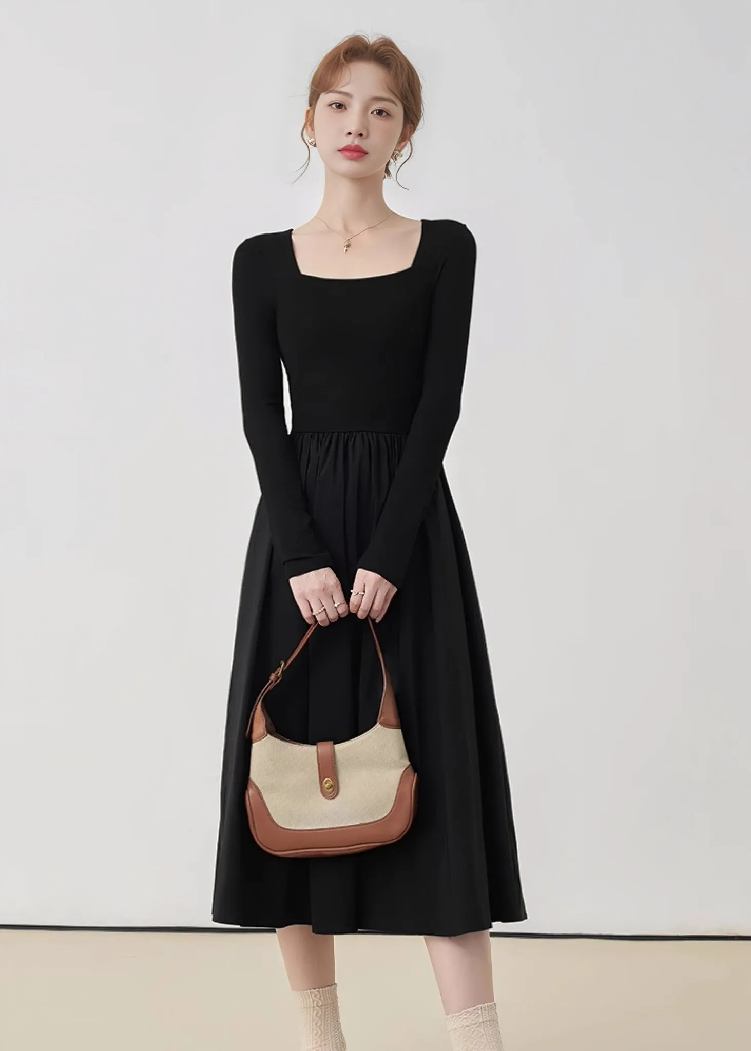 SQUARE NECK THIN KNIT DRESS