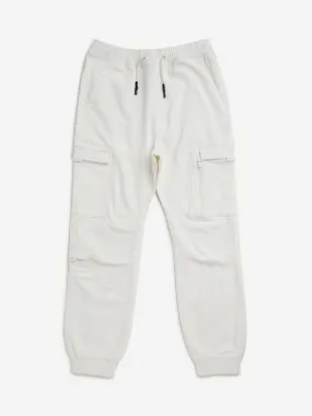 Y&F Kids White Cargo-Style Mid-Rise Joggers